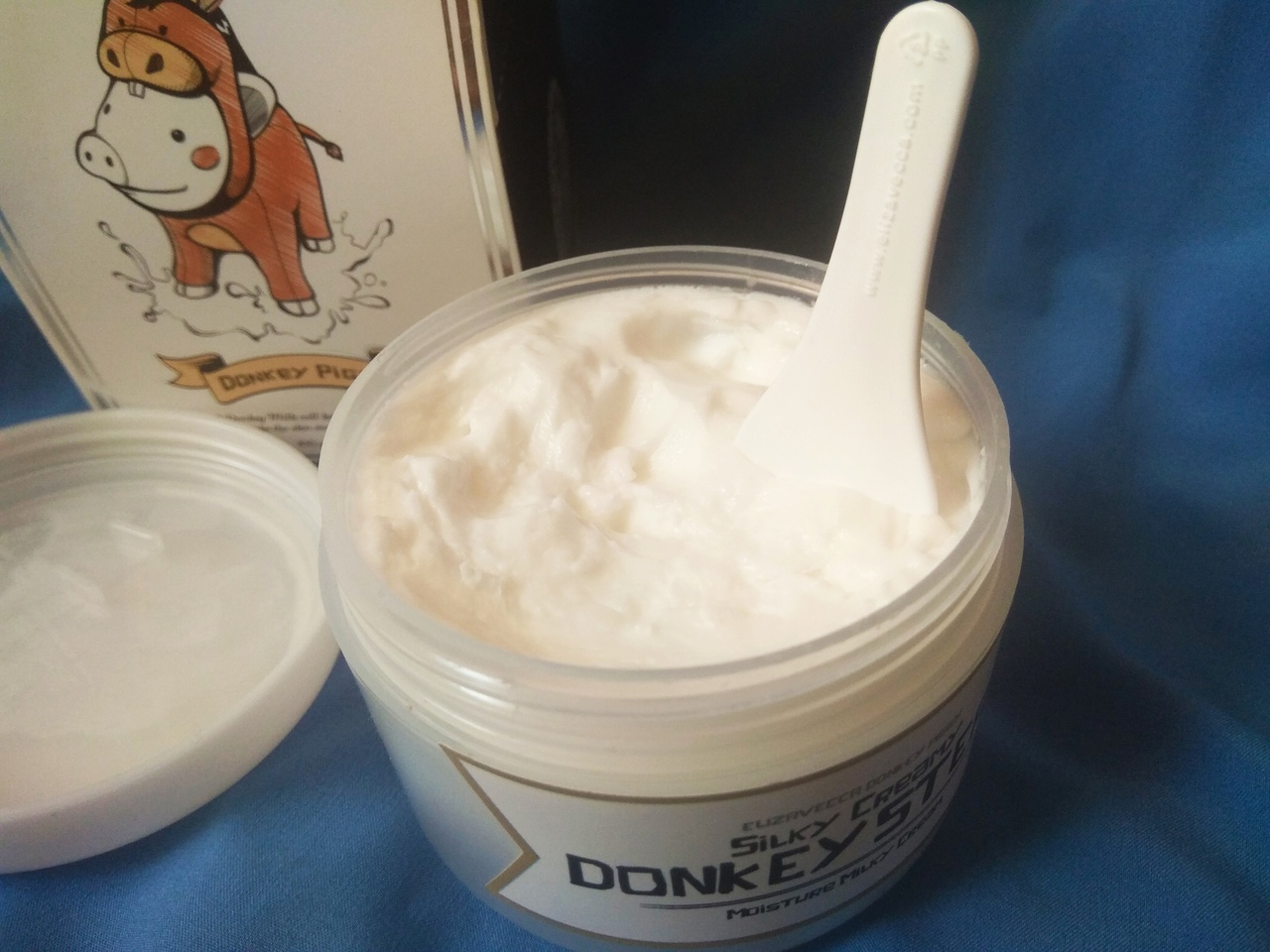 Silky creamy donkey steam cream moisture milky cream фото 56